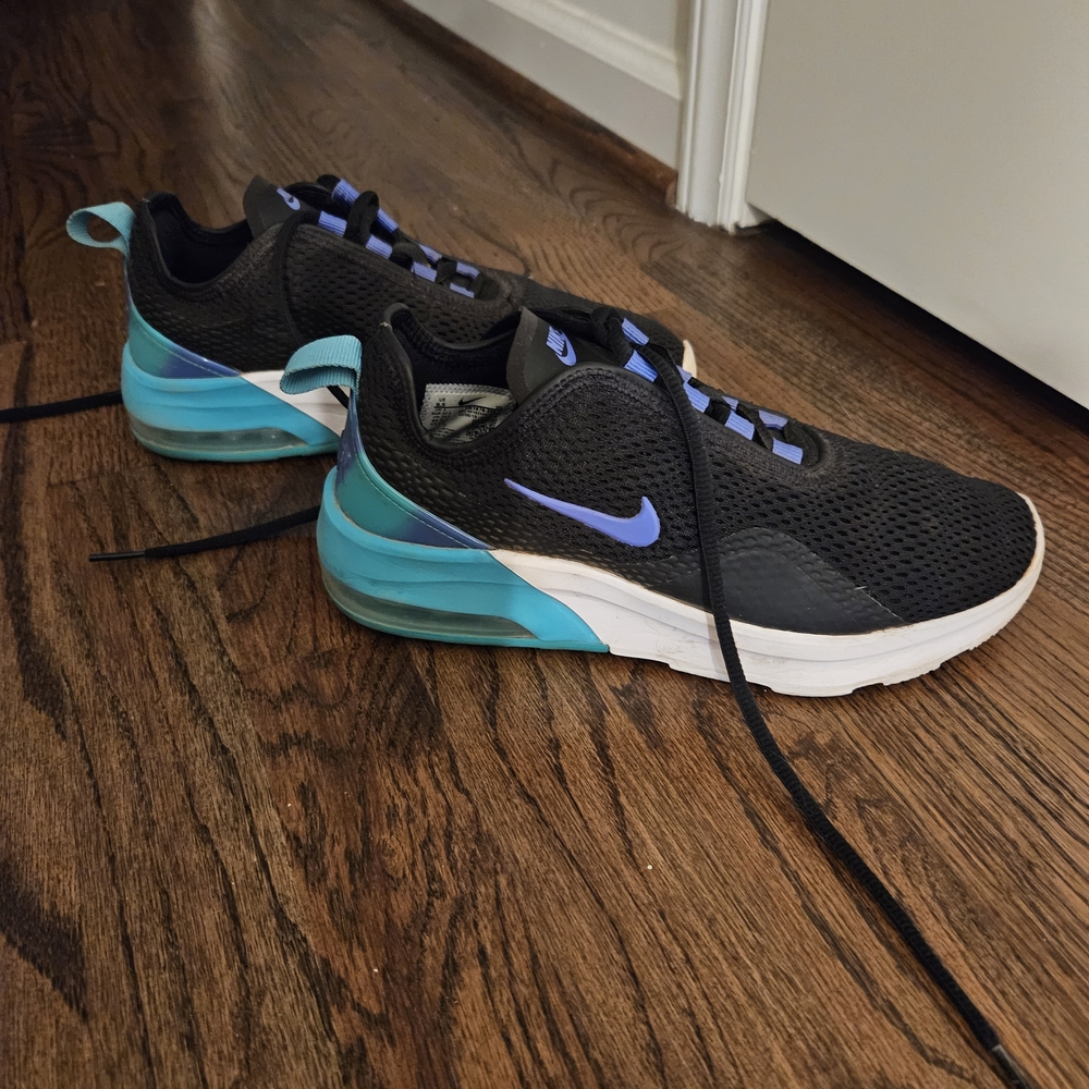 Women's Nike Black and Blue Sneakers